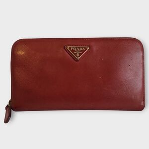 Prada (+GIFT) Leather Red Triangle Zip Around Wallet Card Slots Zipper Compartm